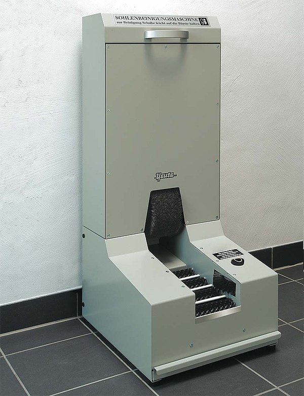 Solamat 100 sole-cleaning mat for footwear hygiene